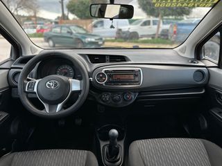Toyota Yaris 2012 VVT-i-thumb-16