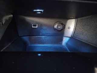 Peugeot 3008 2017 1.6 Blue-HDi Active Business-thumb-41