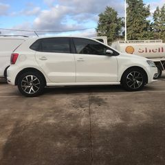Volkswagen Polo 2015 BLUEMOTION TDI-thumb-2