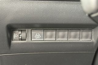 Peugeot 208 2022 ΒΕΝΖΙΝΗ ΕΛΛΗΝΙΚΟ 0€ ΤΕΛΗ ΜΕ ΑΠΟΣΥΡΣΗ ΕΩΣ -€1.500-thumb-13