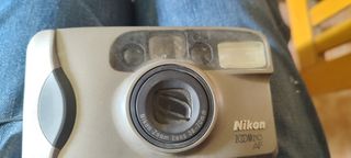 Nikon zoom 210 AF