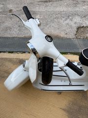 Vespa 50 1984-thumb-10