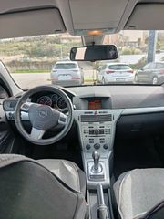 Opel Astra 2009-thumb-11