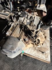 Renault Clio Mk5 manual 321014203R