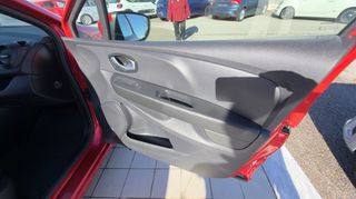Renault Clio 2017-thumb-18