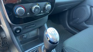 Renault Clio 2017-thumb-24