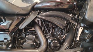 Harley Davidson CVO Street Glide 2011 HARLEY-DAVIDSON CVO ULTRA GLIDE-thumb-4