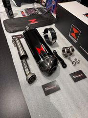 (ΑΜΕΣΑ ΔΙΑΘΕΣΙΜΗ) Black Widow Exhausts – Performance Exhaust για CF Moto 450 MT (2024–2026) (Τιμη 330€)