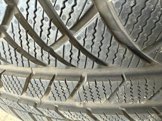 KUMHO WINTERCRAFT 245/45/19-thumb-7
