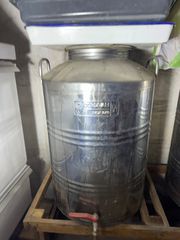 2 Ανοξείδωτα Ιταλικά δοχεία λαδιού cordivari  75 lt INOX 18/10
