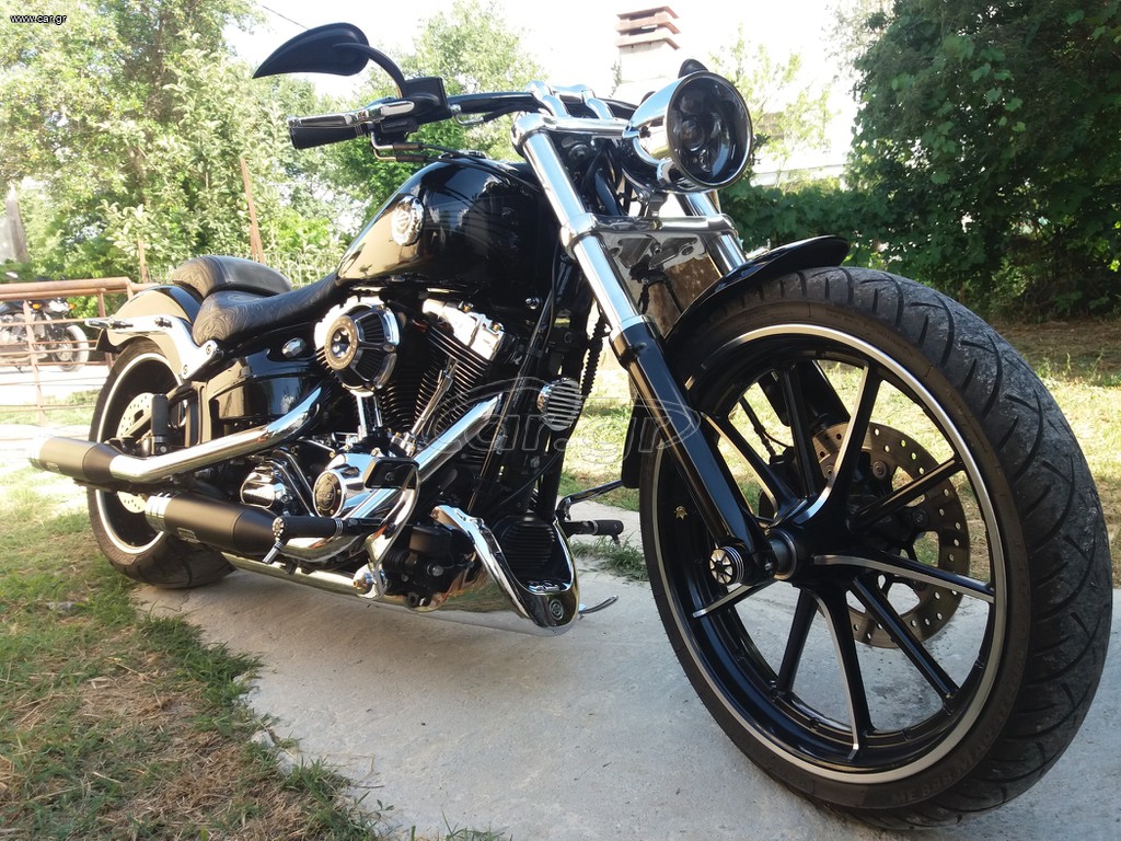 Harley Davidson Breakout 2015