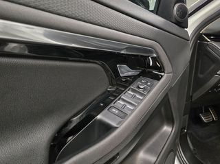 Land Rover Range Rover Evoque 2019 D240 R-DYNAMIC MHEV / Ηλ. Κοτσαδόρος/-thumb-10