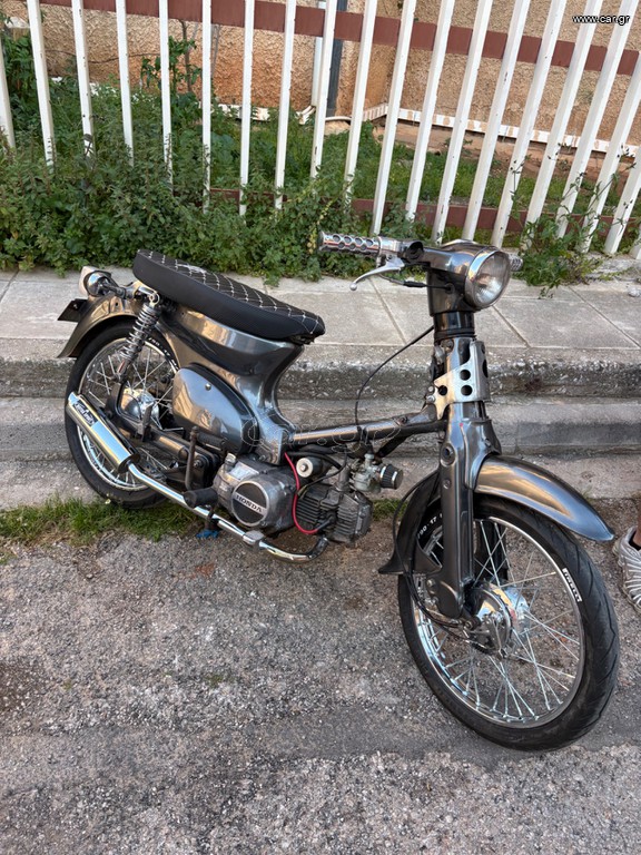 Honda C 1985 C 50 (στρογγυλοφαναρο)