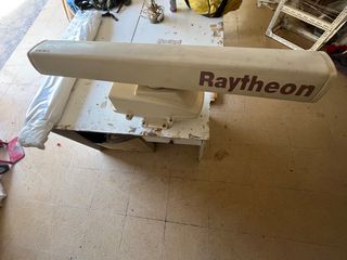 Radar Raytheon M89954 Open Array με οθονη R41x-thumb-2