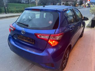 Toyota Yaris 2017 1.5 Benz-thumb-6