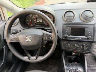 Seat Ibiza 2016-thumb-9