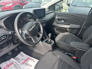 Dacia Sandero 2023 1.0TCe 101psLPG Expresion-thumb-6