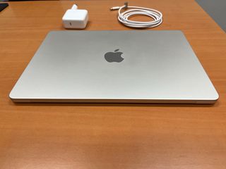 Πωλείται Mac Book Air-thumb-1