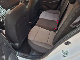 Hyundai i 20 2020-thumb-12