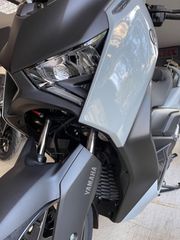 Yamaha XMAX 300 Tech Max 2026-thumb-6
