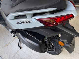 Yamaha XMAX 300 Tech Max 2026-thumb-7