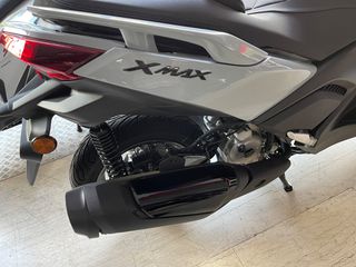 Yamaha XMAX 300 Tech Max 2026-thumb-8