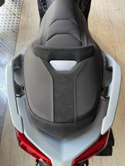 Yamaha XMAX 300 Tech Max 2026-thumb-9