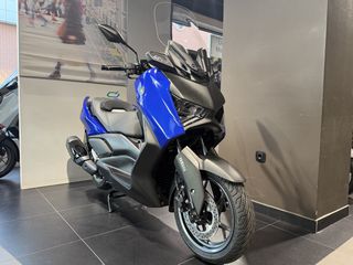 Yamaha XMAX 300 2026 ΑΜΕΣΑ ΔΙΑΘΕΣΙΜΟ ΜΕ 500e ΔΩΡΑ!!!!-thumb-2