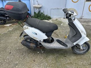 Piaggio ZIP 50 4T '10-thumb-1
