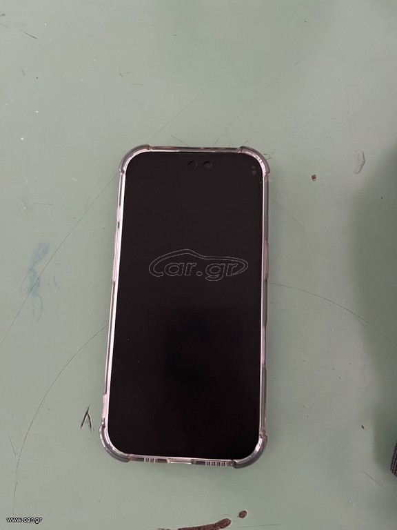 iPhone 16