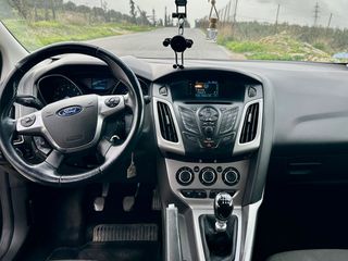 Ford Focus 2014 ECOBOOST-thumb-9