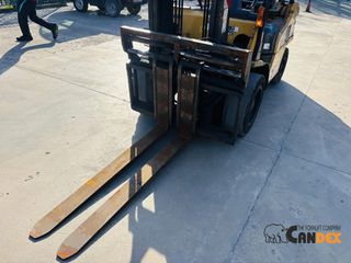 CAT 2007 GP35N-thumb-6