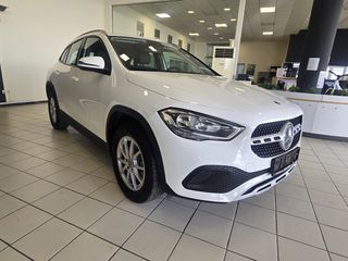 Mercedes-Benz GLA 180 2020 STYLE-thumb-2