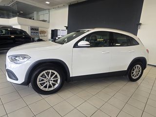 Mercedes-Benz GLA 180 2020 STYLE-thumb-5