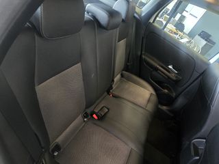 Mercedes-Benz GLA 180 2020 STYLE-thumb-10