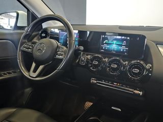 Mercedes-Benz GLA 180 2020 STYLE-thumb-11