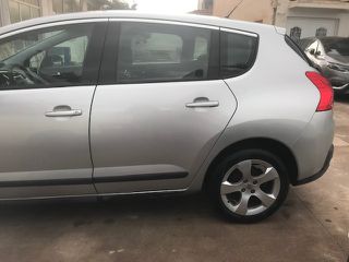 Peugeot 3008 2012 1.6 HDi Premium-thumb-6