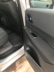 Peugeot 3008 2012 1.6 HDi Premium-thumb-23