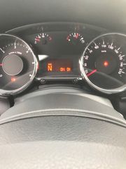 Peugeot 3008 2012 1.6 HDi Premium-thumb-33