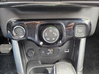 Citroen C3 Aircross 2019 Grip control-thumb-13