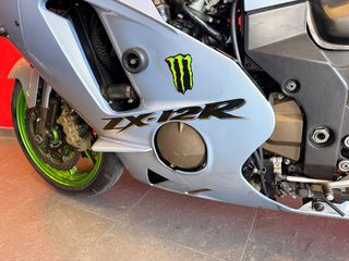 Kawasaki ZX-12 R 2004-thumb-8