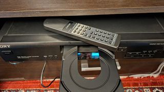 Sony CDP-XE200. CD PLAYER.-thumb-2