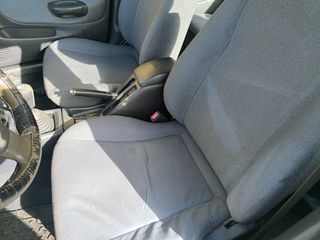 Suzuki Baleno 1996-thumb-11
