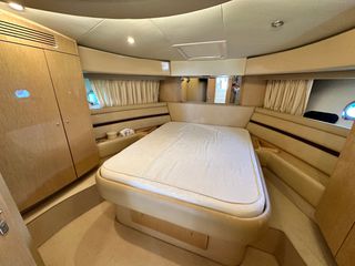 Ferretti 2005 550-thumb-10
