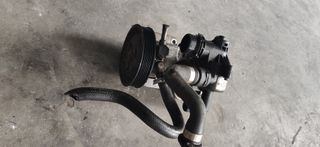 ΑΝΤΛΙΑ ΥΔΡΑΥΛΙΚΟΥ ΤΙΜΟΝΙΟΥ BMW E81-E87-E90-E91-E92-E93-E83-E84-thumb-1
