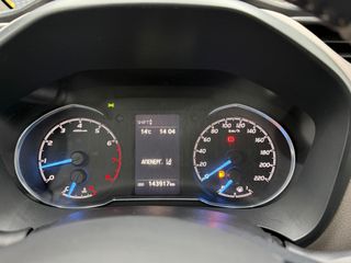 Toyota Yaris 2020-thumb-16