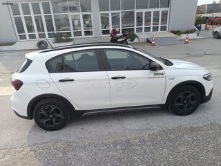 Fiat Tipo 2021 Fiat Tipo Cross 1.6 MultiJet (130 Hp)-thumb-2
