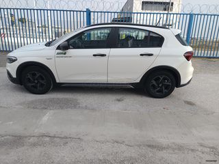 Fiat Tipo 2021 Fiat Tipo Cross 1.6 MultiJet (130 Hp)-thumb-3