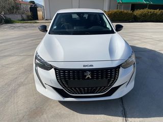 Peugeot 208 2022