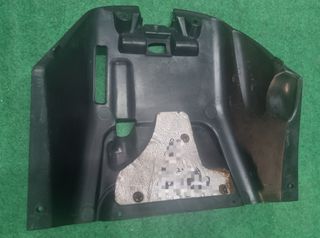 Gilera gp800-thumb-1